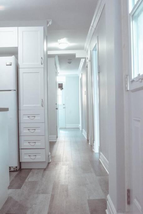 Spacieux Appartement De 3 Chambres Downtown Монреаль Экстерьер фото